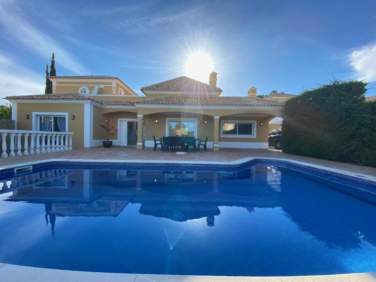 Villa "Oasis"- C Albufeira Buitenkant foto